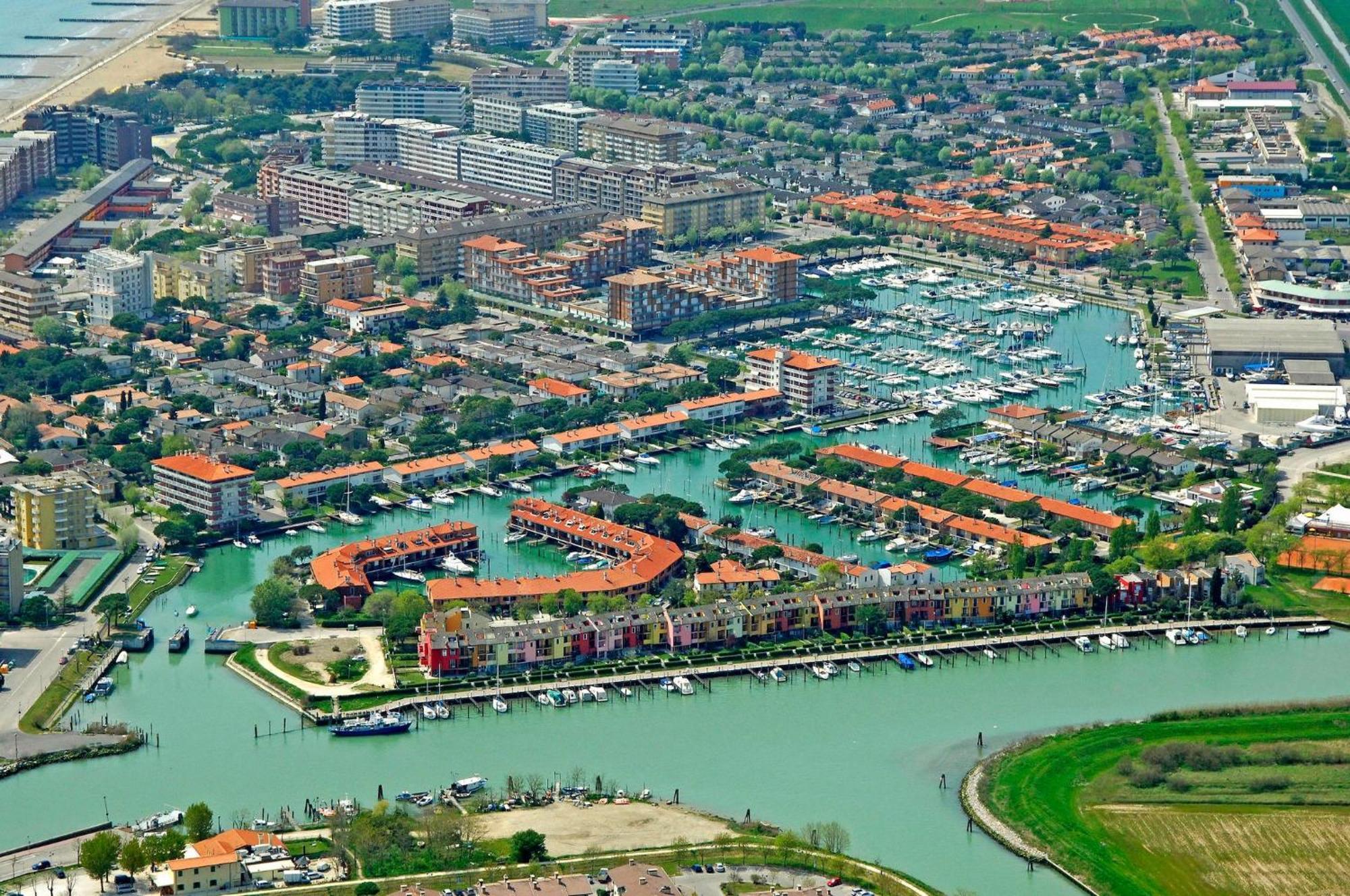 Bright Apartment With Pool ปอร์โต ซานตามาร์เกรีตา ดี กาโอร์เล ภายนอก รูปภาพ