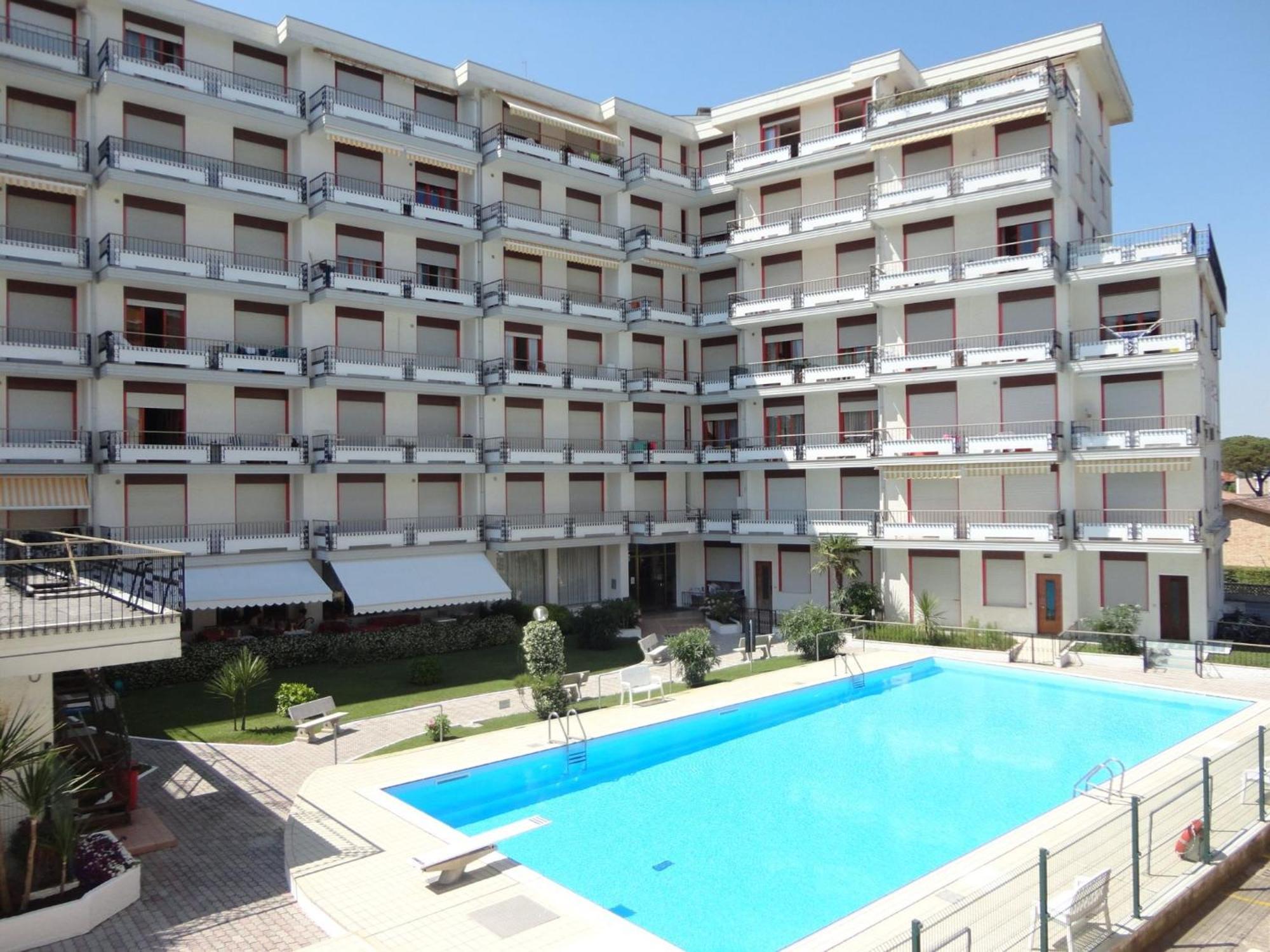 Bright Apartment With Pool ปอร์โต ซานตามาร์เกรีตา ดี กาโอร์เล ภายนอก รูปภาพ